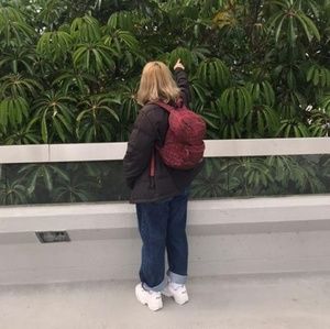 Meet your Posher, Sofia